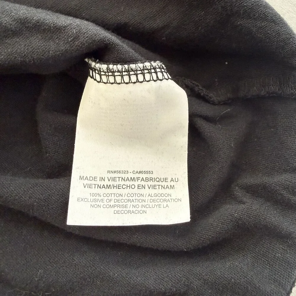 Nike Long Sleeve T-Shirt Kids Large Black with Metallic Lettering